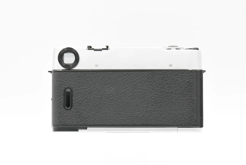 Konica HEXAR Silver + HX-14 AUTO SN. 2827880