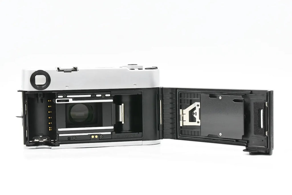 Konica HEXAR Silver + HX-14 AUTO SN. 2827880