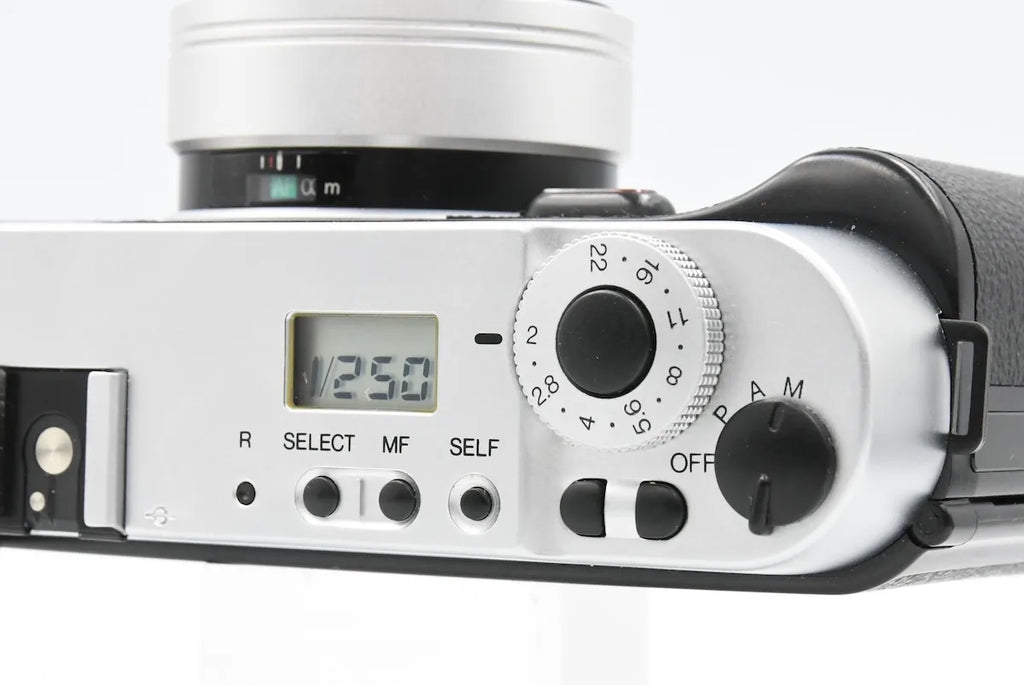 Konica HEXAR Silver + HX-14 AUTO SN. 2827880