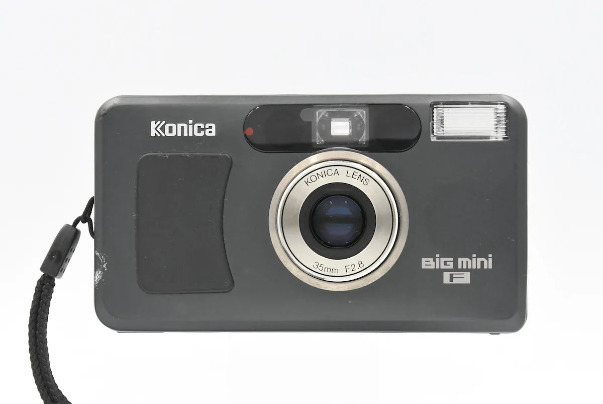 Konica BiG mini F SN. 2055213 – FILMCAMERA TOKYO