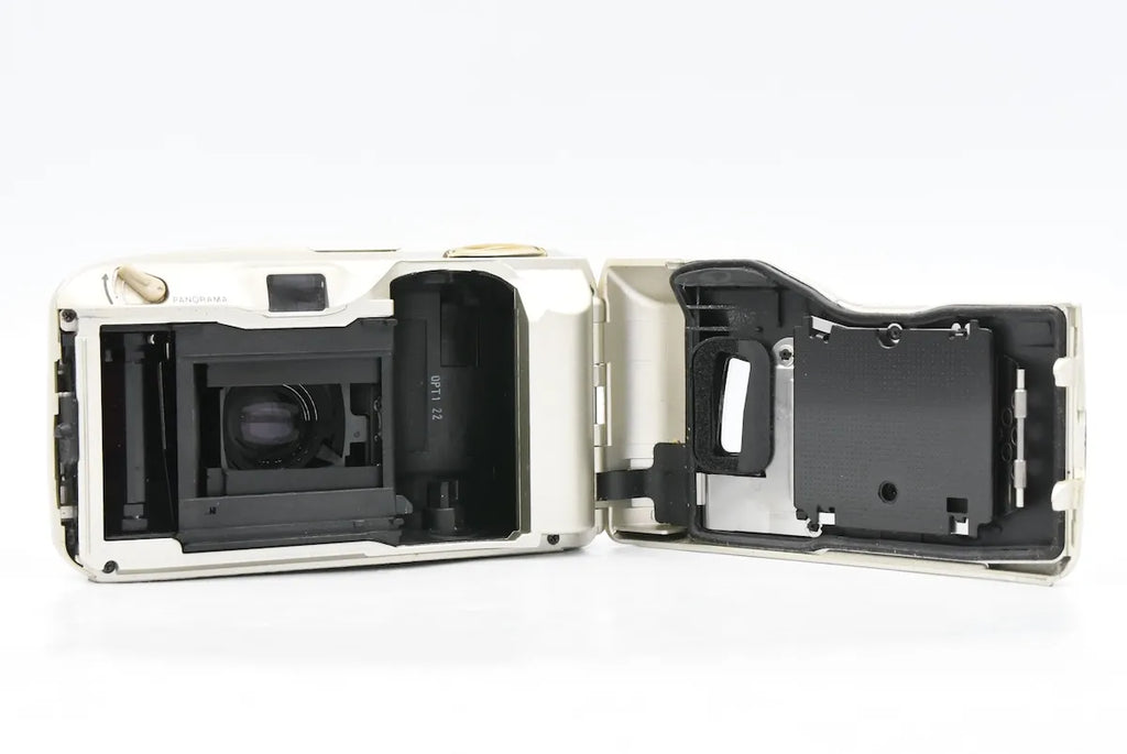 OLYMPUS MJU II SN. 6590554