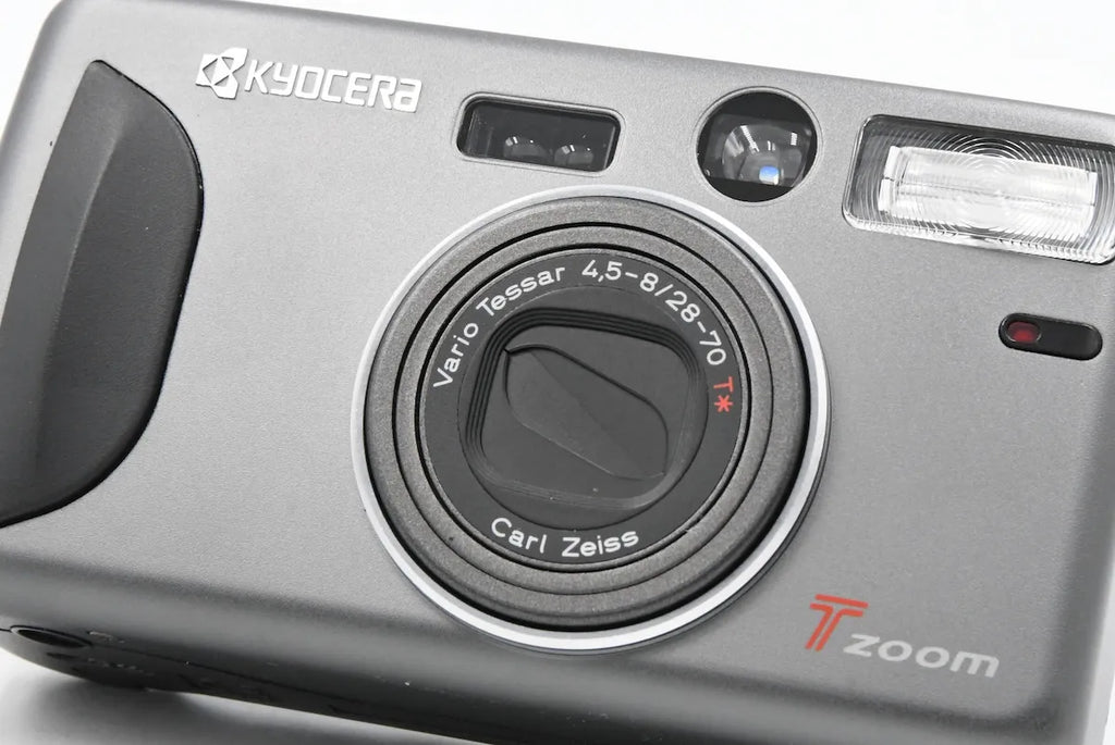 KYOCERA T zoom SN. 070432