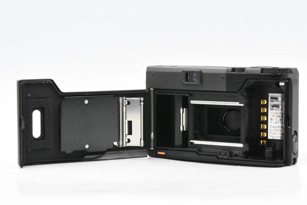 CONTAX T3 Titanium Black 70th Anniversary SN. 036084