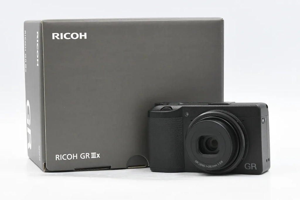 RICOH GRIIIx SN. 0023547