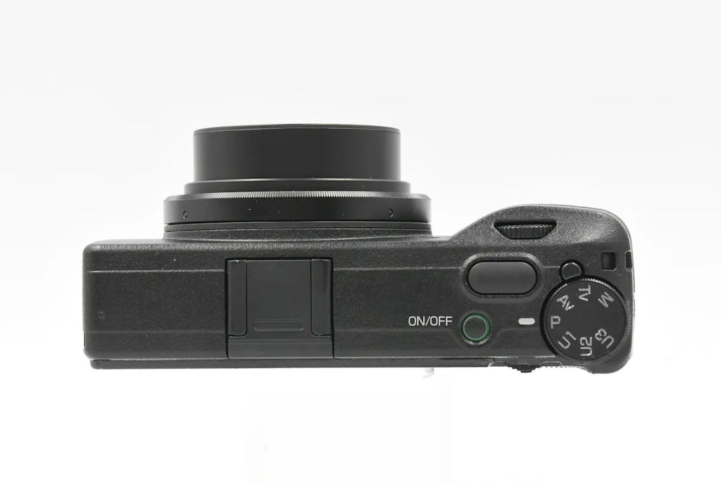 RICOH GRIIIx SN. 0023547