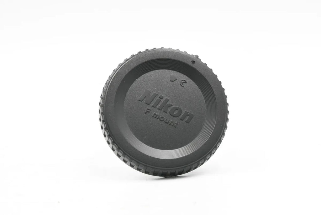 NIKON F100 SN. 2085725