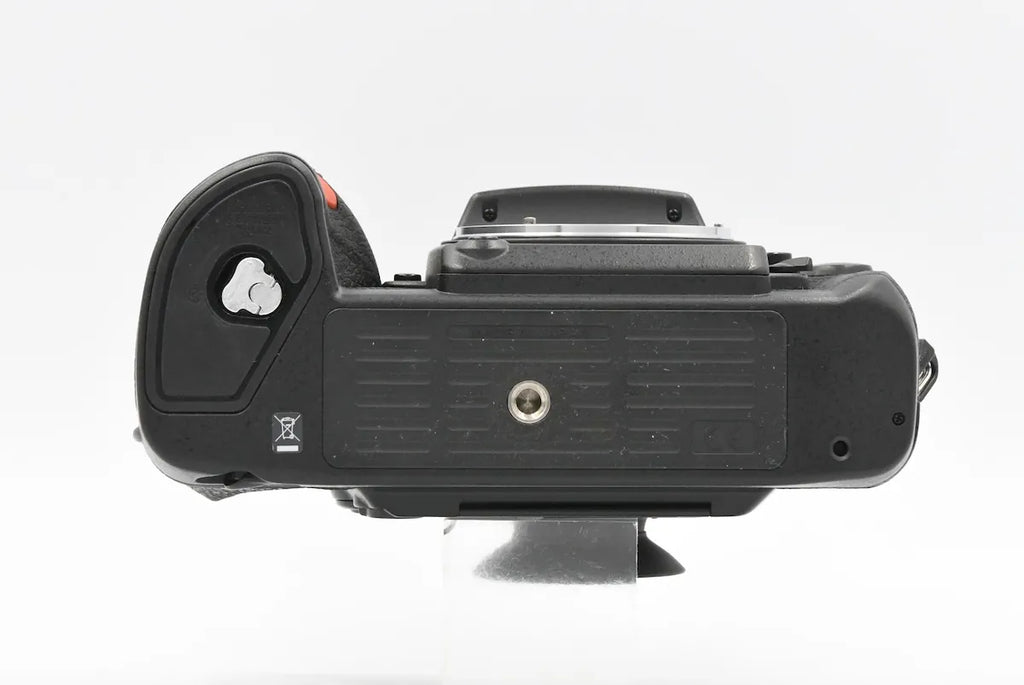 NIKON F6 SN. 0024963