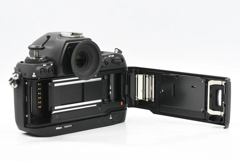 NIKON F6 SN. 0024963