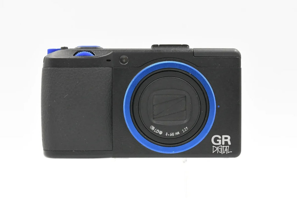 RICOH GR Digital III × STUSSY SN. 40100329