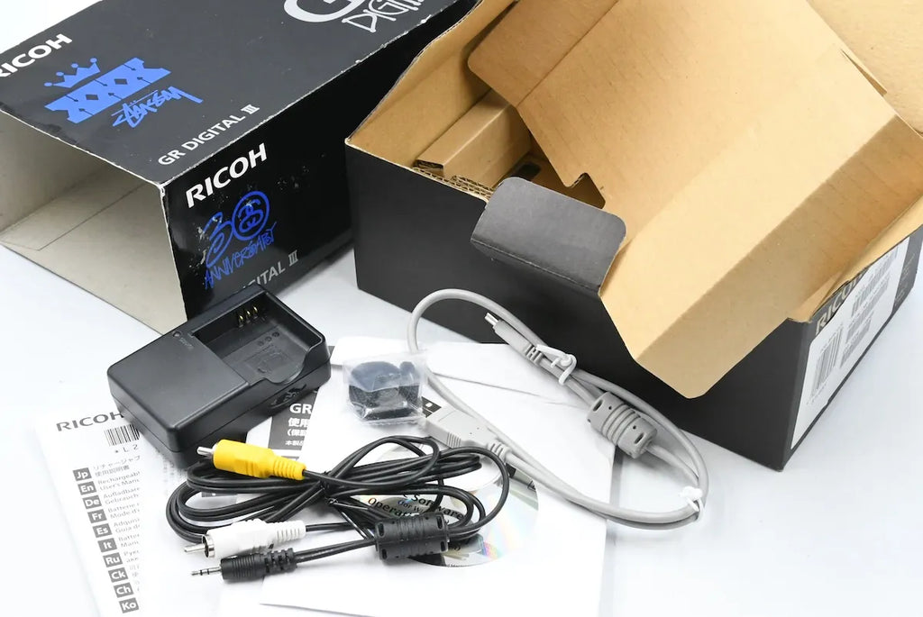 RICOH GR Digital III × STUSSY SN. 40100329