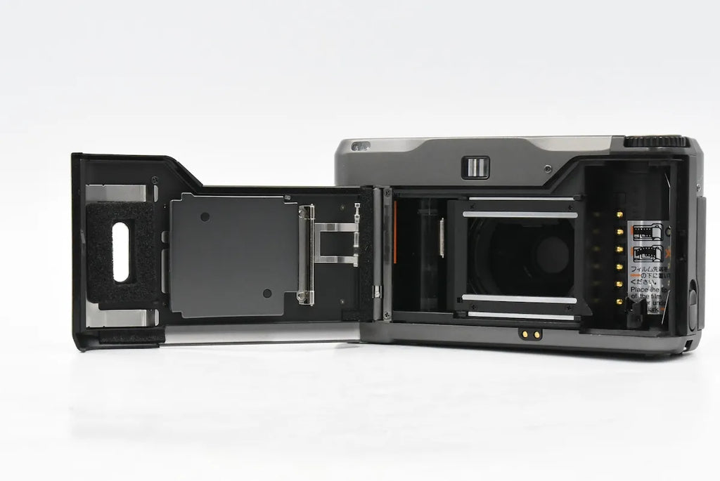 CONTAX T2 Titanium Black SN. 122790