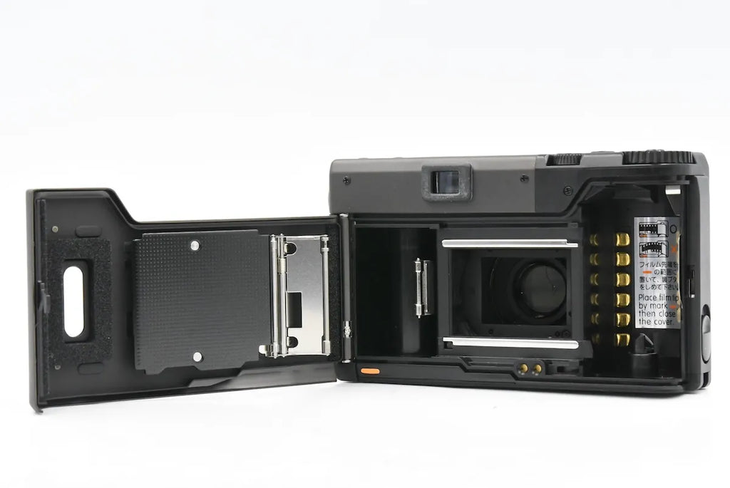 CONTAX T3 Titanium Black Single Teeth SN. 021085