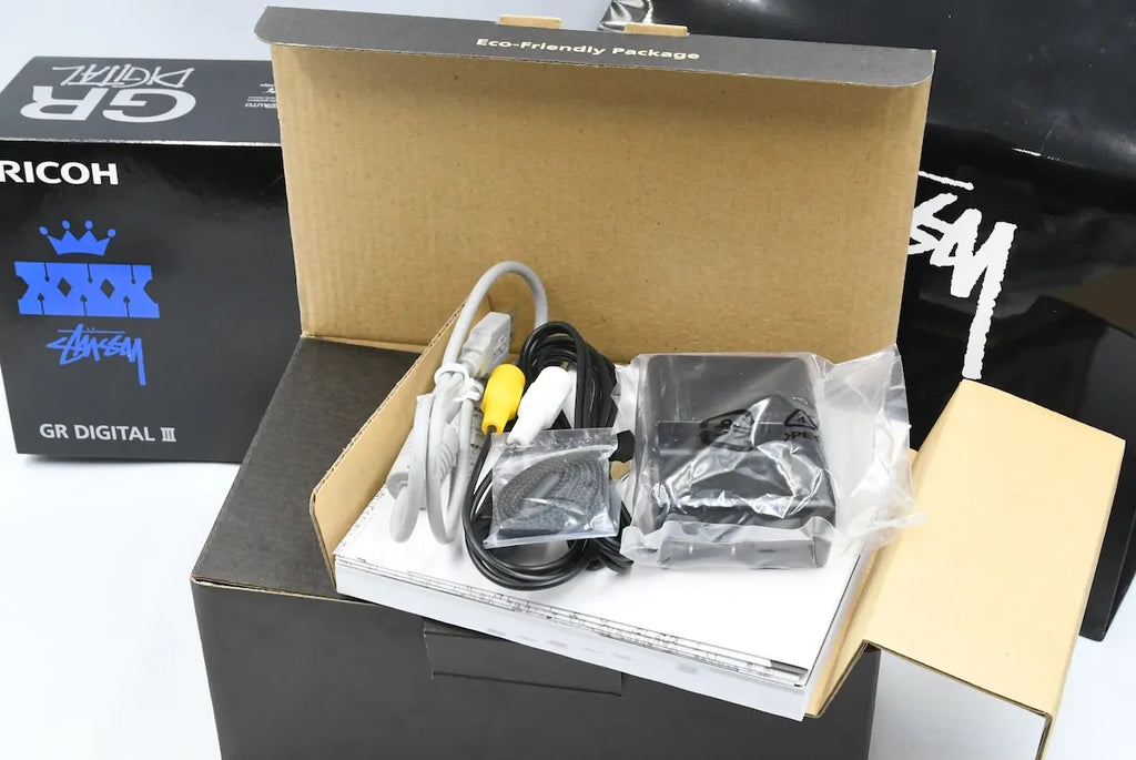 RICOH GR Digital III × STUSSY SN. 40100075