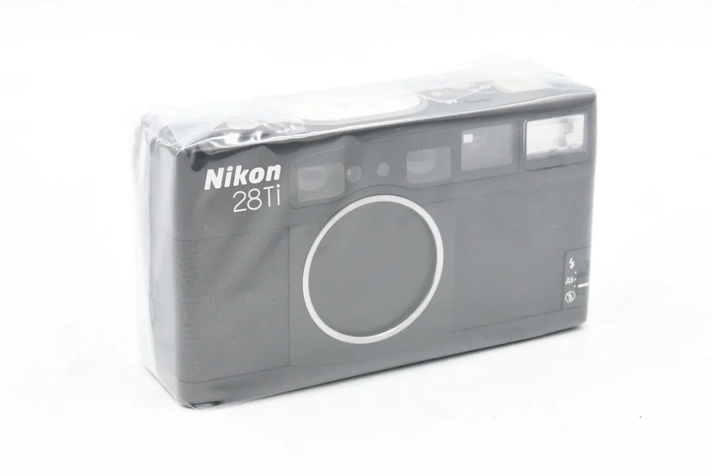 NIKON 28Ti SN. 5014576 – FILMCAMERA TOKYO