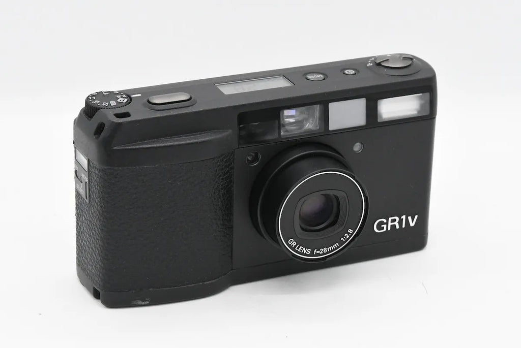 RICOH GR1V SN. 54109263 – FILMCAMERA TOKYO