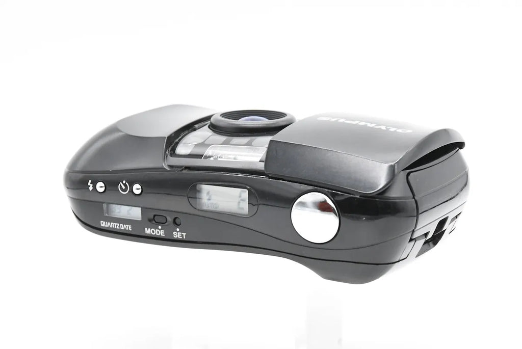 OLYMPUS MJU SN. 1235942 – FILMCAMERA TOKYO