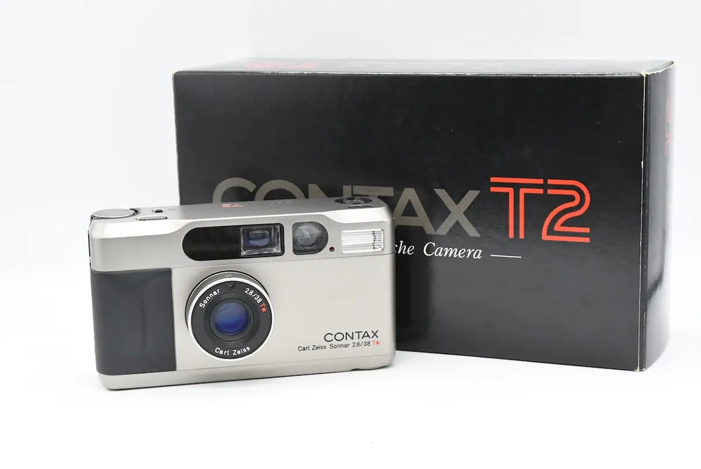 CONTAX T2 – FILMCAMERA TOKYO