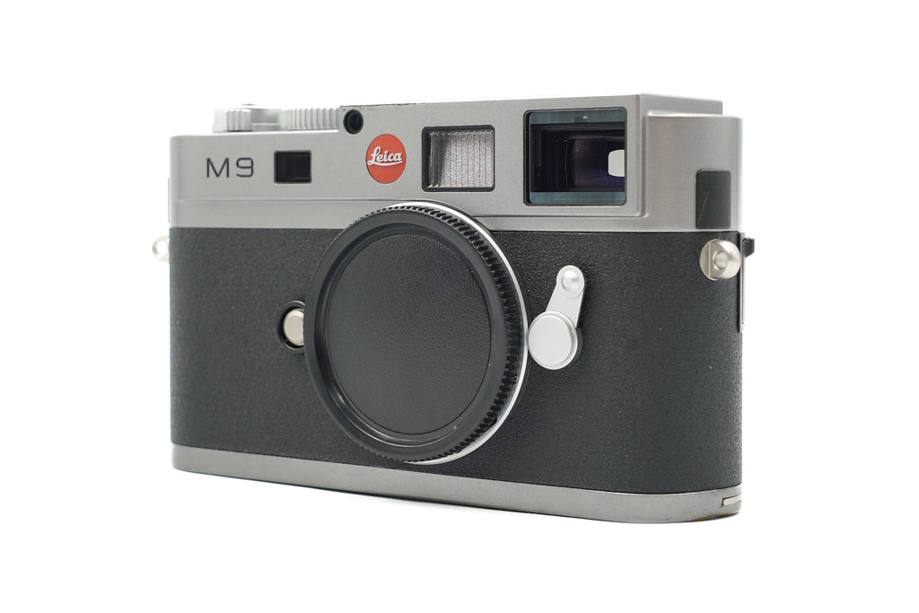 Leica M9 Steel Grey (sensor glass-replaced serviced) SN. 3842250