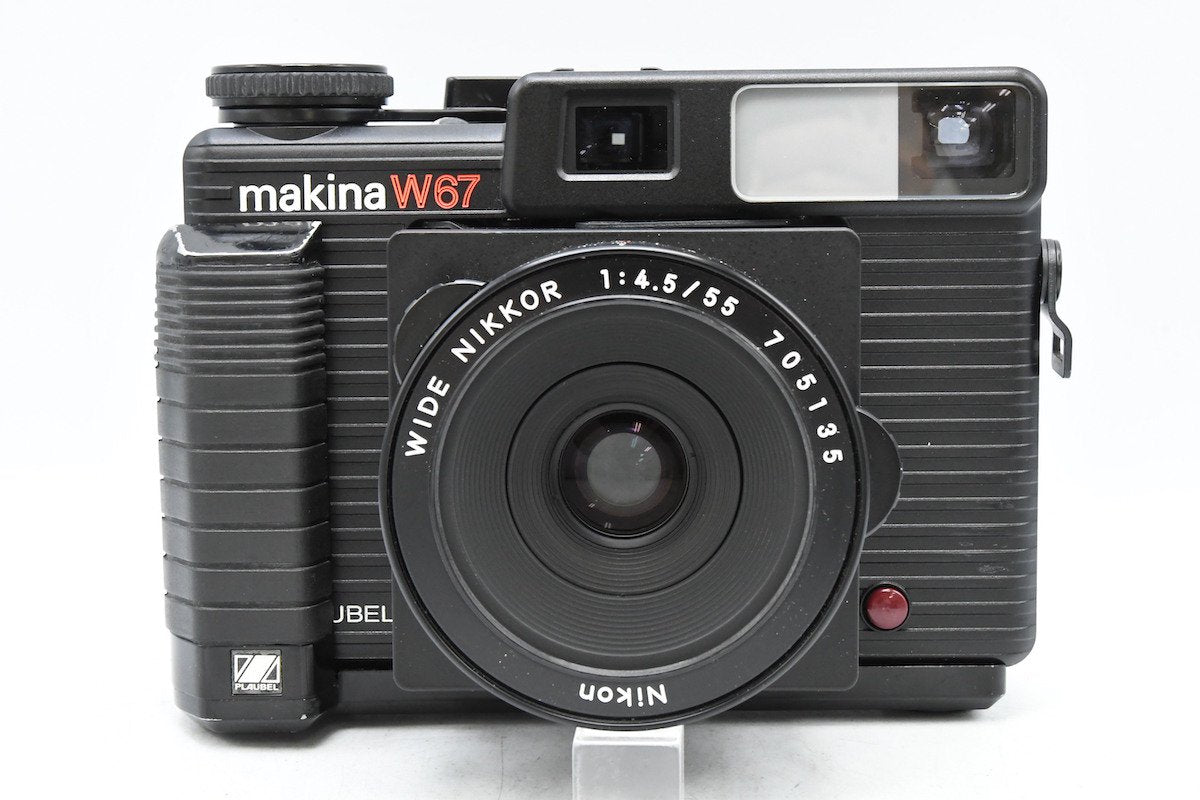 PLAUBEL Makina W67 SN. 705135 – FILMCAMERA TOKYO