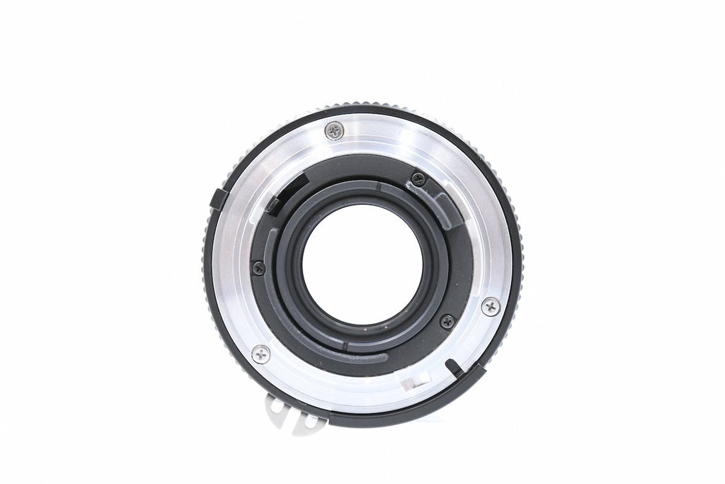 Nikon Ai-S NIKKOR 24mm F2 SN. 233375